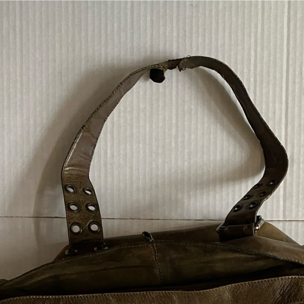 Francesco Biasia Large Distressed Leather Satchel Crossbody Olive Green - Picture 9 of 9